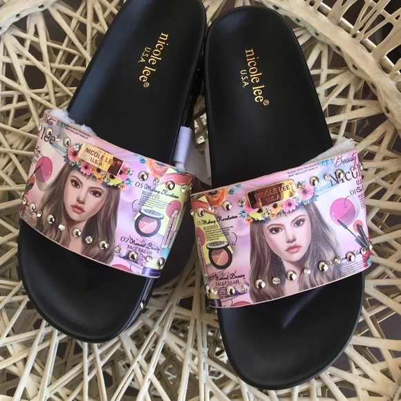 New beautiful size 7 slip ons - Picture 2 of 6